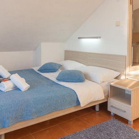 R Club Apartments Old Town Budva Eksteriør billede